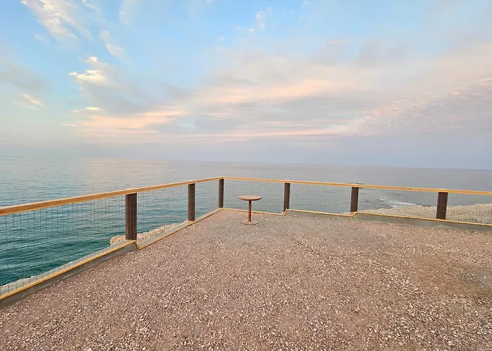 Wadi Ashab Chalets شاليهات وادي الشاب